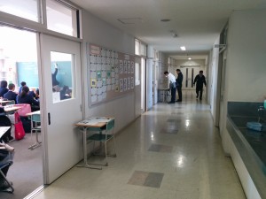 中学校公開授業を行いました