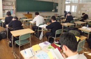 高校３年生　冬休み自主学習会を実施