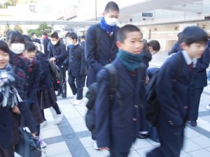 中学１年　浜松市内研修 出発式を行いました