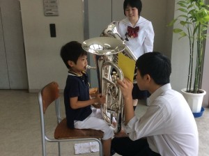 高校生が手取り足取り教えます。