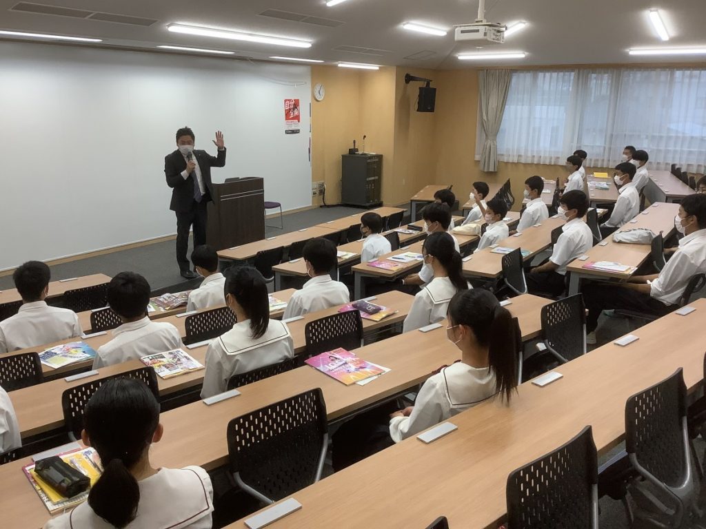 進路課：校内大学説明会（椙山女学園大・城西大）を実施しました