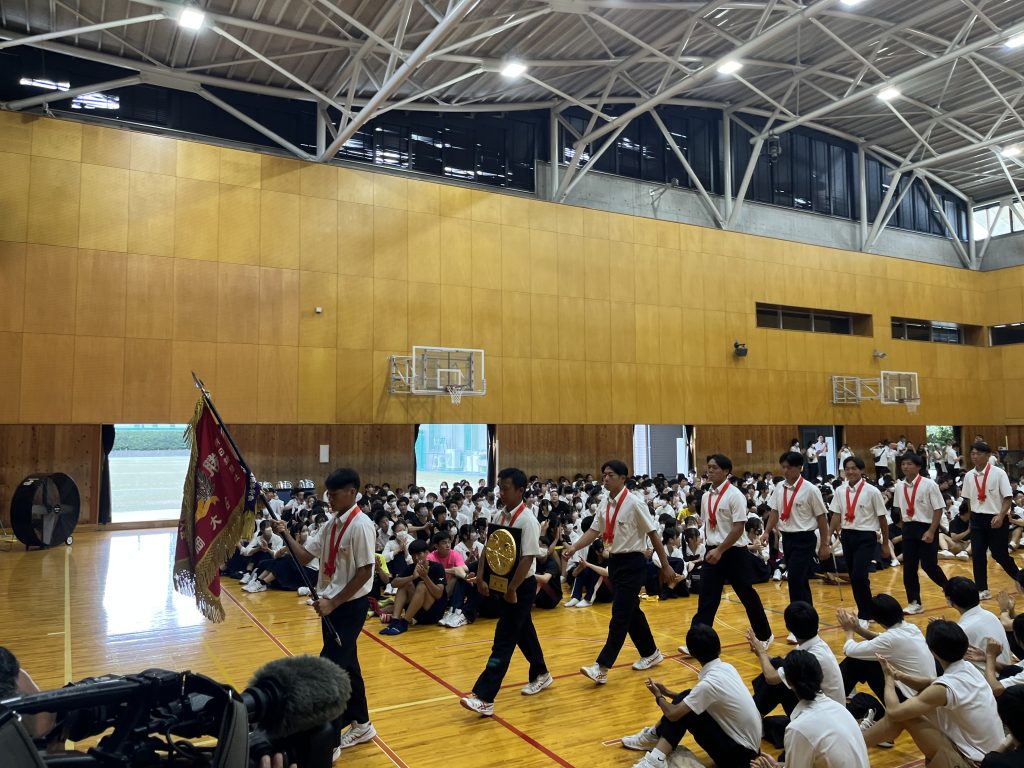 高校野球部の県大会優勝報告会＆甲子園出場激励会を実施しました